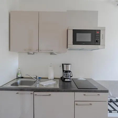 La De L'orangerie Apartmán